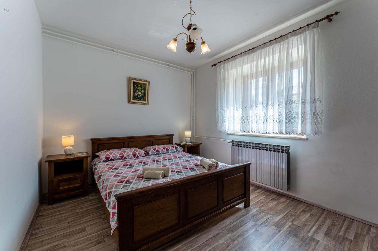 Apartman Ana Διαμέρισμα Πούλα Εξωτερικό φωτογραφία