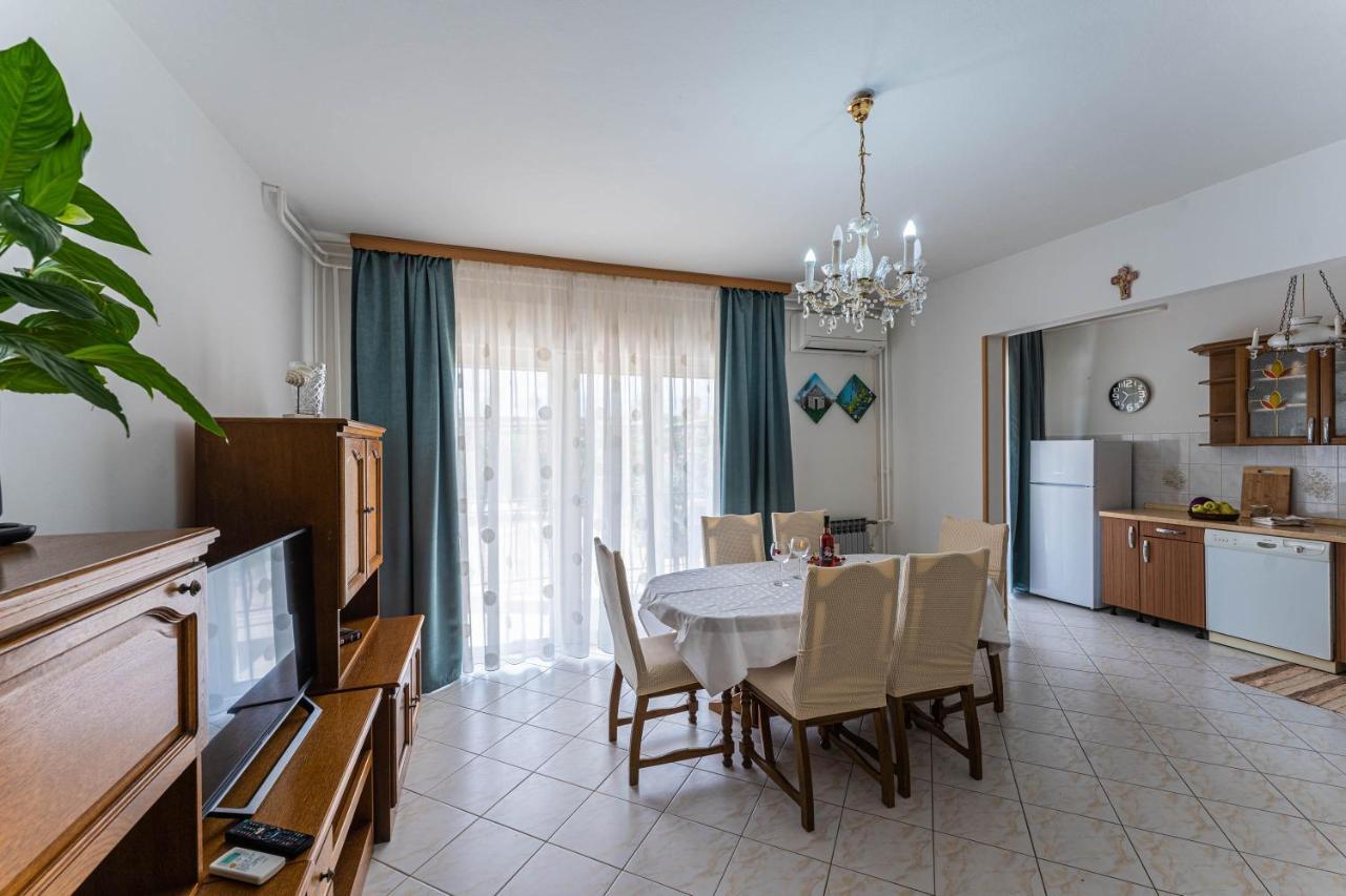 Apartman Ana Διαμέρισμα Πούλα Εξωτερικό φωτογραφία
